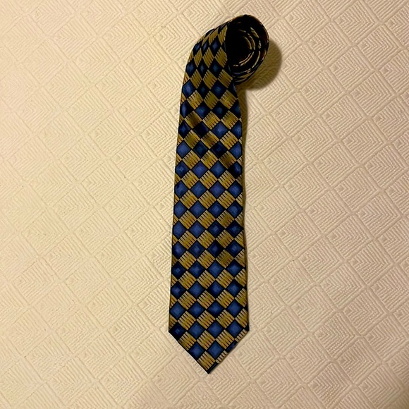 MULTI LABELED, MULTI COLORED TIES. 6 IN TOTAL - Picture 4 of 8